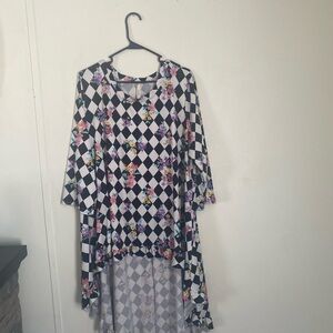 Celeste Black and White Checkered Floral Tunic